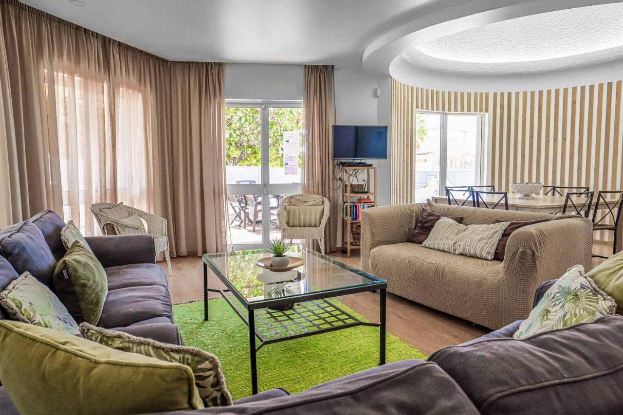 Crispa Villa